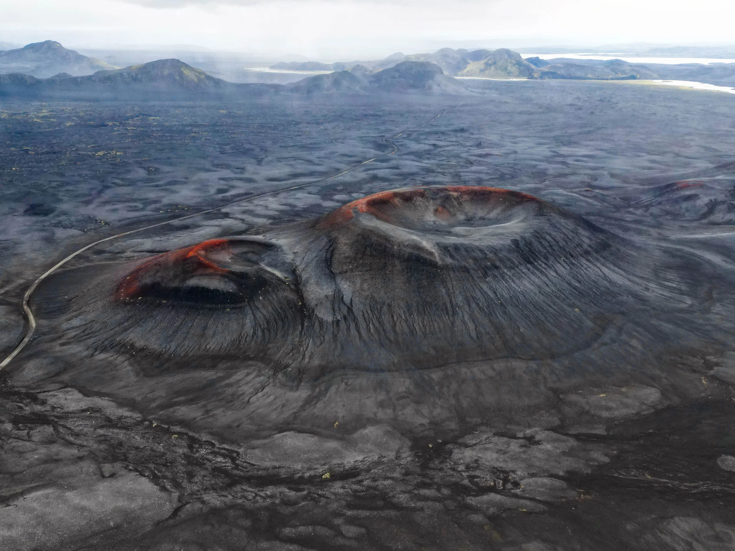 Landmannalaugar Local Guide Tour in Iceland
